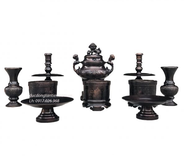 Bộ Đồ Thờ Đồng Đỏ Hun Màu Giả Cổ