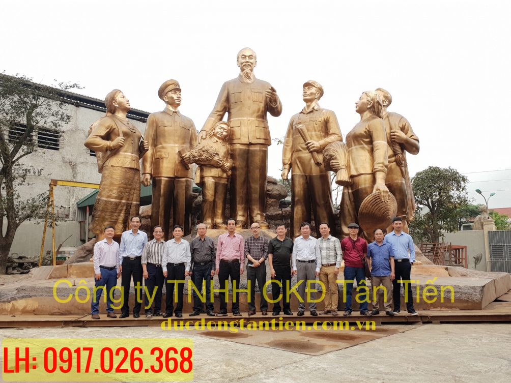Hoàn Thành Tượng Đài Chủ Tịch Hồ Chí Minh với Nhân Dân Quảng Bình