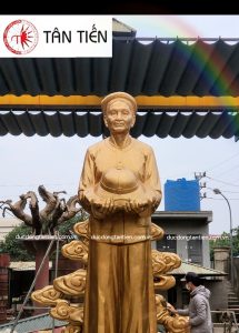Tượng Đài Mẹ Việt Nam Anh Hùng