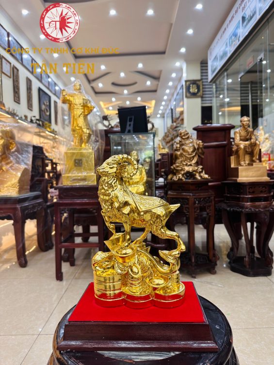 Tượng dê phong thủy mạ vàng 24k