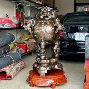 Đỉnh Thất Lân Khảm Bạc Dát Vàng