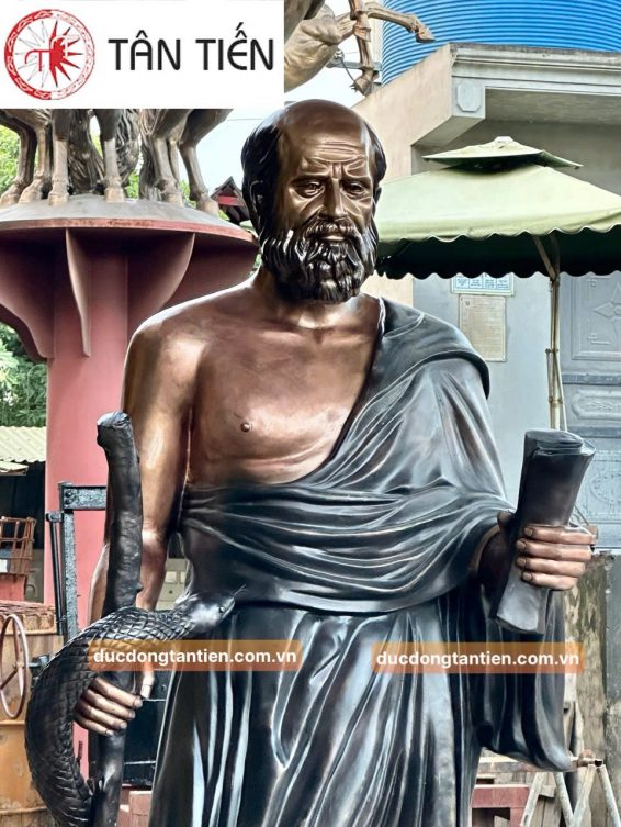 Tượng Đài Thần Y Hippocrates