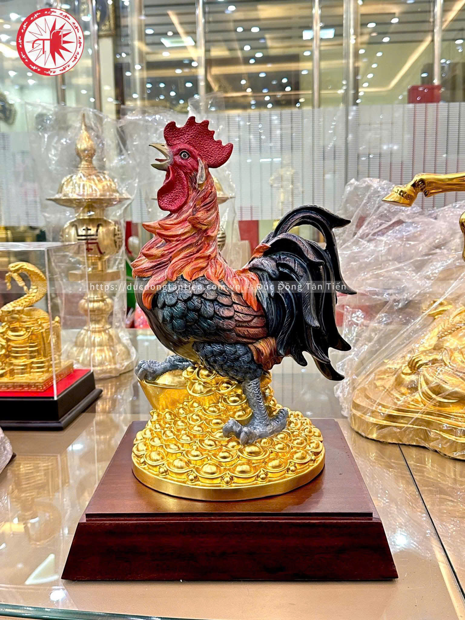 Tượng Gà Trống Bằng Đồng Dát Vàng 24k