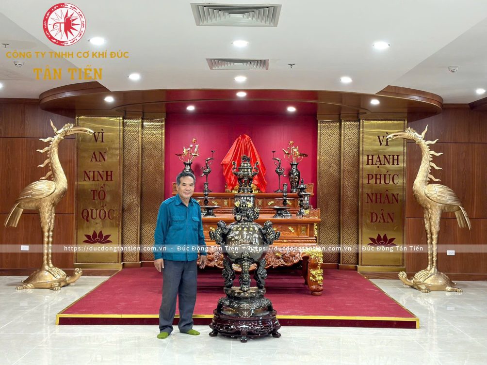 Thiết Kế Và Thi Công Phòng Thờ Cơ Quan